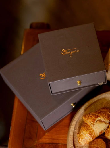 Gifting box